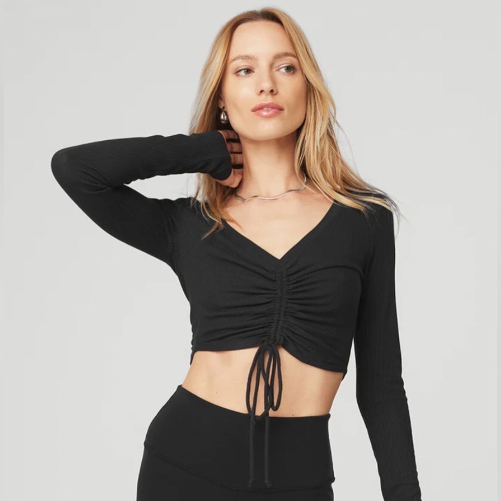 🟢 ambiance ribbed black long sleeve top